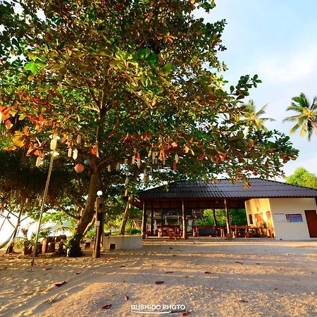 Baanchaylay Resort Khanom Exterior foto